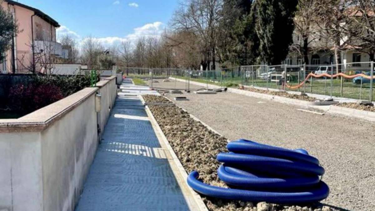Forlì. Borgo Sisa, fine di un incubo: dopo 10 anni luce e gas