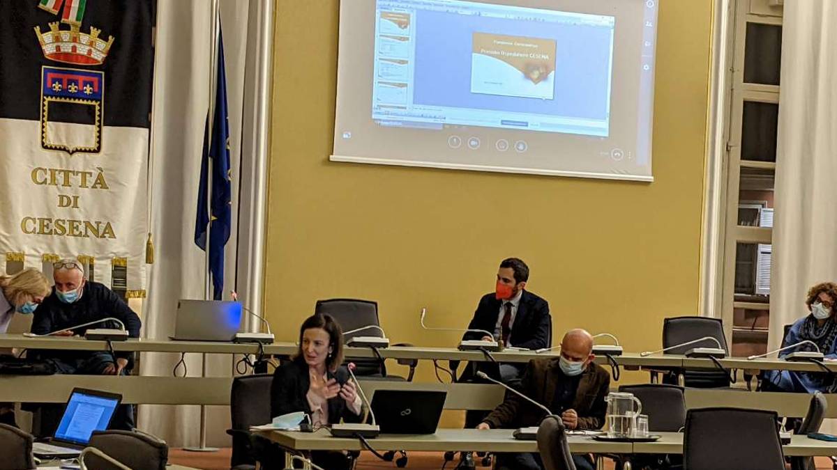 Cesena, per il Covid l'allarme più grave dalle scuole