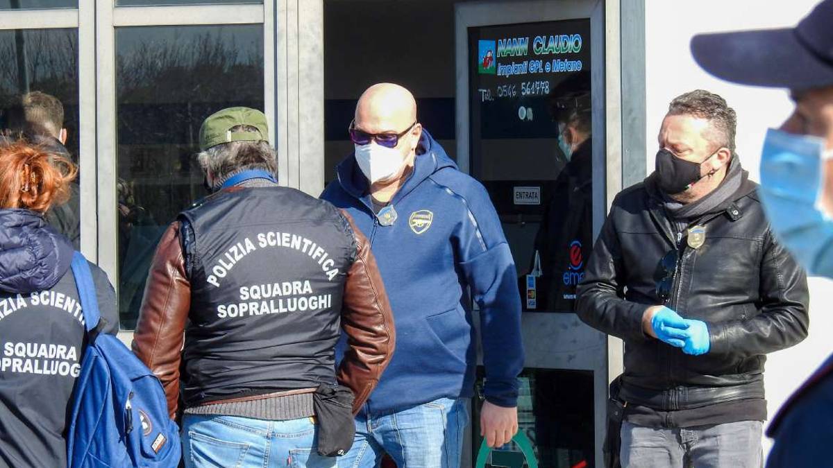 Ilenia e il massacro fallito: «Ero in salotto con trolley e acido»