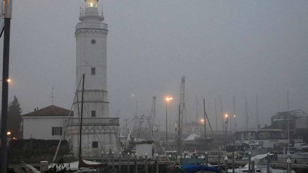 I fari, le vie luminose dell'Adriatico