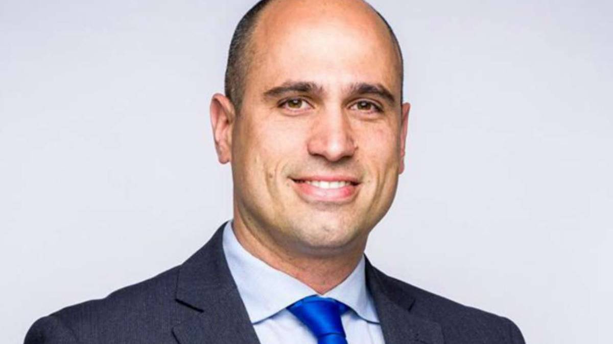 Bellaria attacca San Mauro Pascoli: guerra dei polli