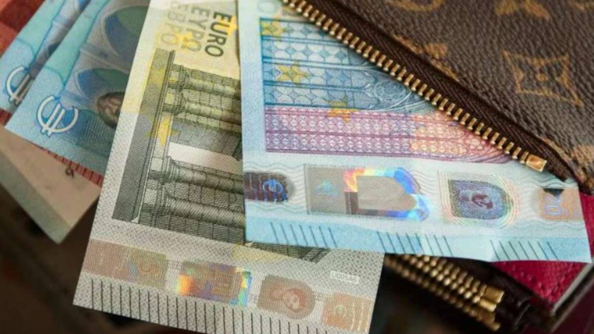 Droga e banconote false: due arrestati a Cesenatico