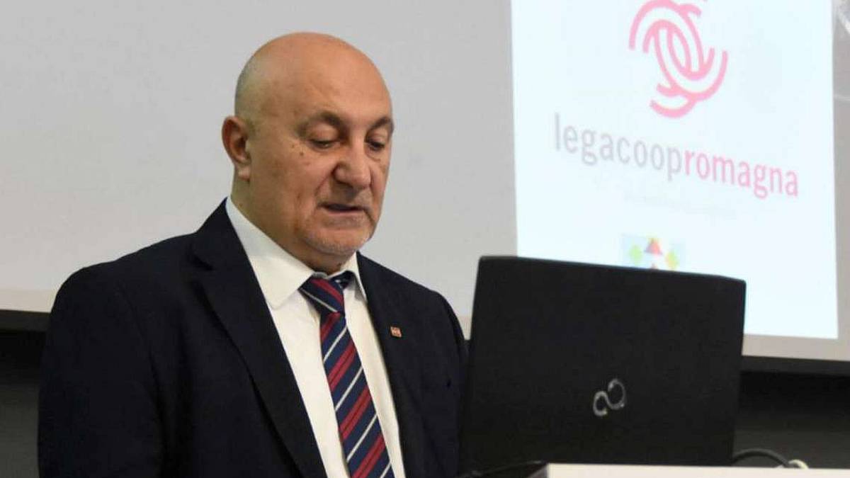 Legacoop, consulenza d’impresa un nuovo servizio di Whatsapp