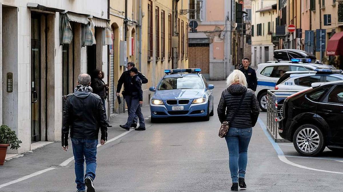 Il questore emette il primo Daspo urbano a Imola