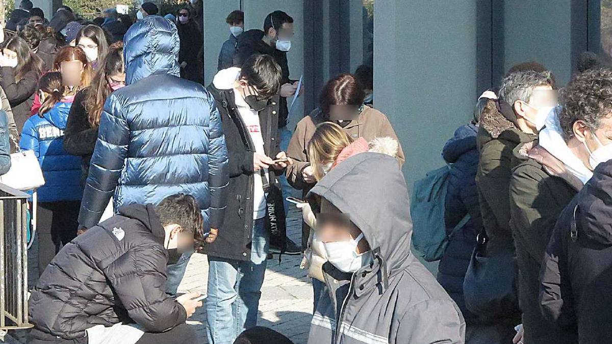 Covid Rimini, 494 giovani vaccinati all'Open Day