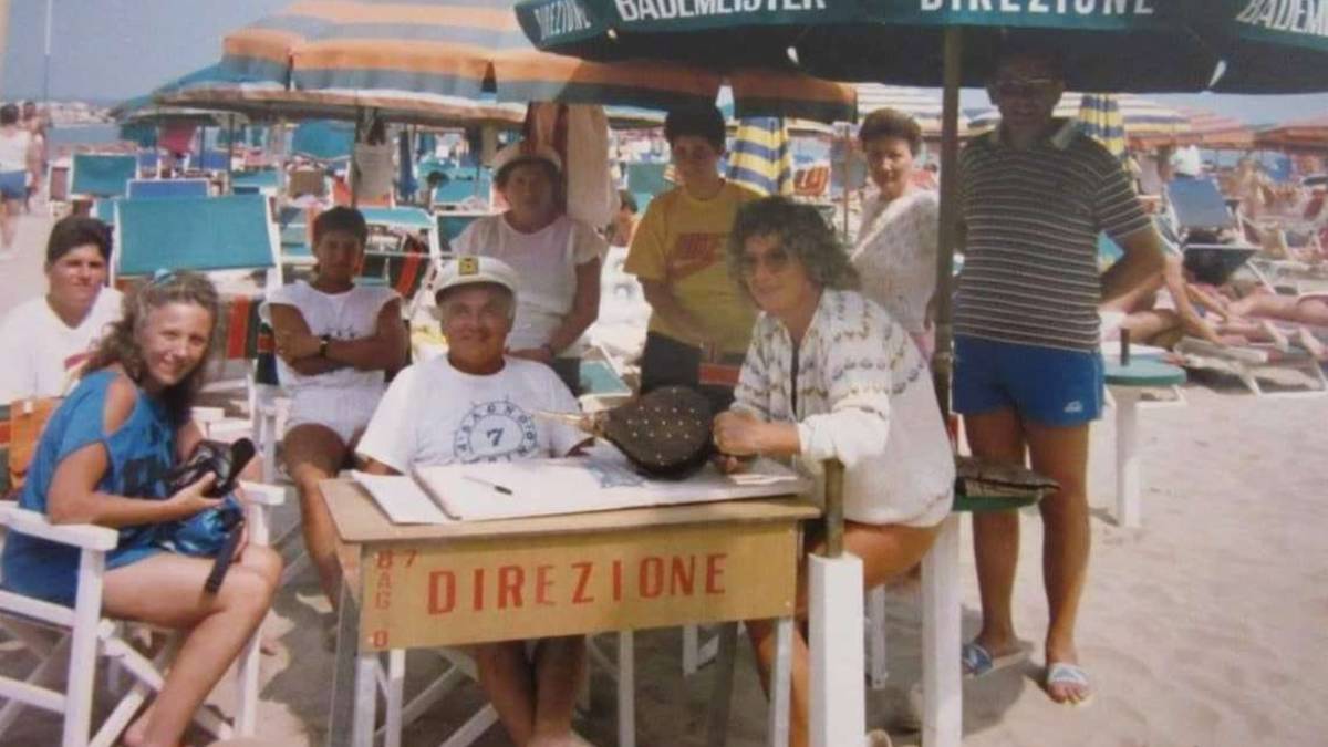 Bellaria, il saluto a Pierino Giorgetti, il bagnino re della Cagnona