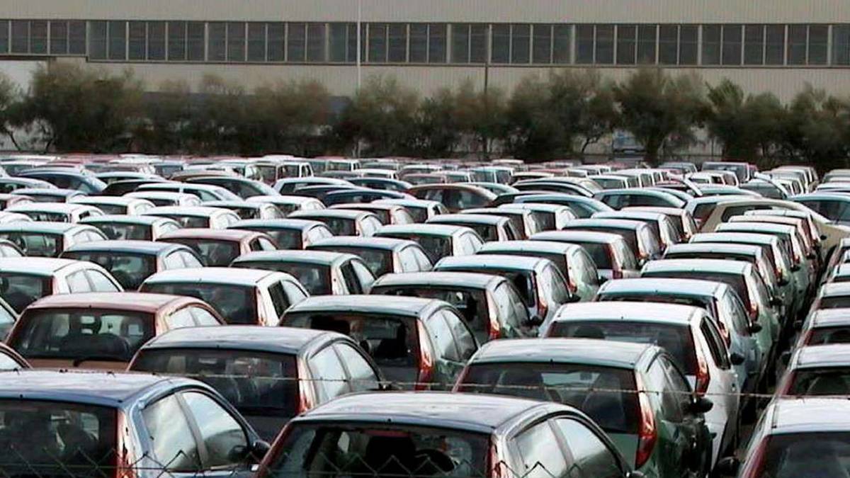 Ravenna, sale la vendita di auto dopo la grande paura del lockdown