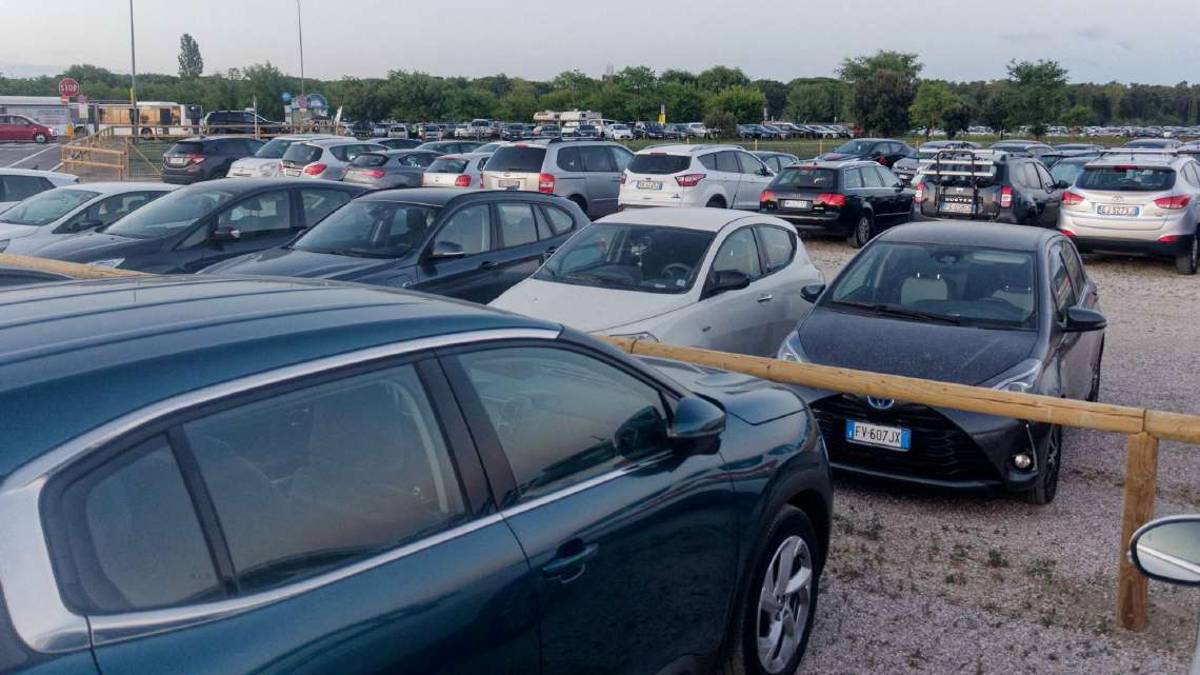 Ravenna, in estate sosta a pagamento in tutti i lidi