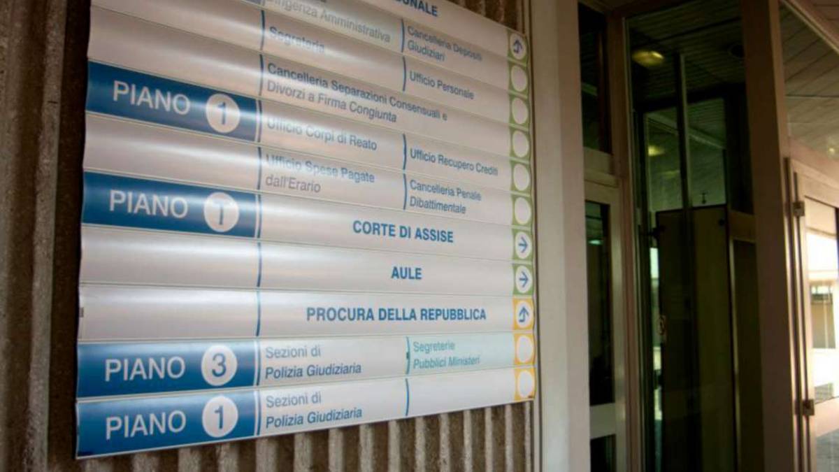 Ravenna, focolaio anche in procura