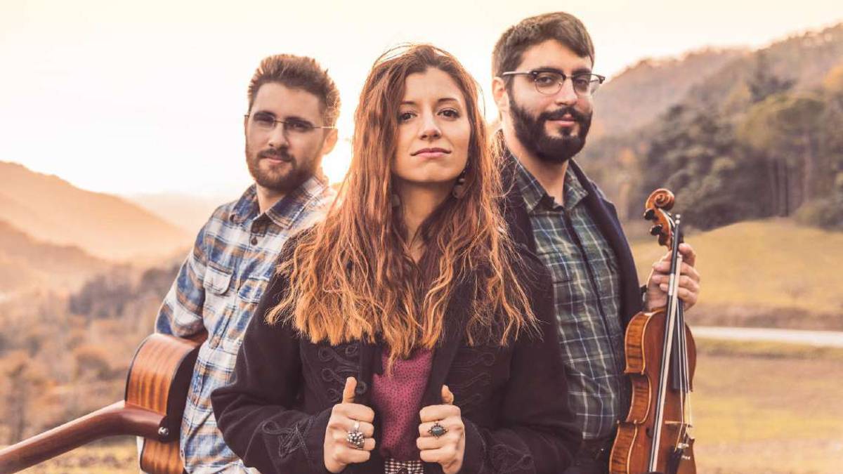 Etilisti Noti a Predappio fra musica celtica e tradizione romagnola