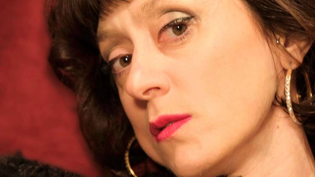 Cassandra Raffaele alla liuteria Diego Suzzi di Cesena