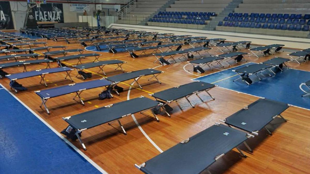 Faenza, i giorni dell'ansia: pronto il Pala Bubani