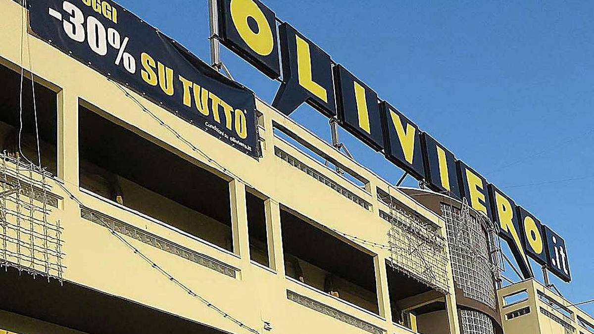Oliviero, nuovi inquilini in vista: arriva un megastore cinese?