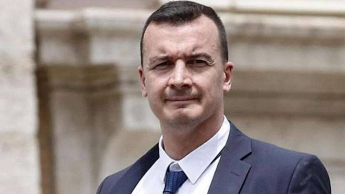 Rimini, Gnassi e Sadegholvaad: cena segreta con Casalino