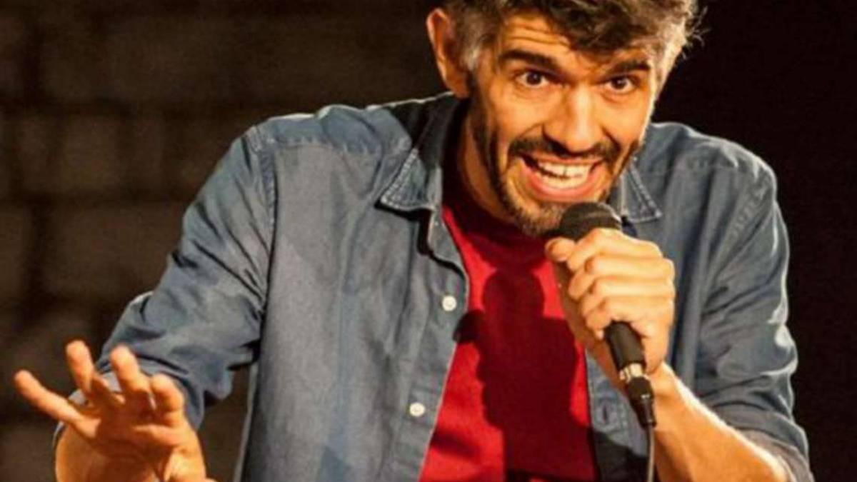 Poetry slam, Lorenzo Maragoni al teatro Pazzini di Verucchio