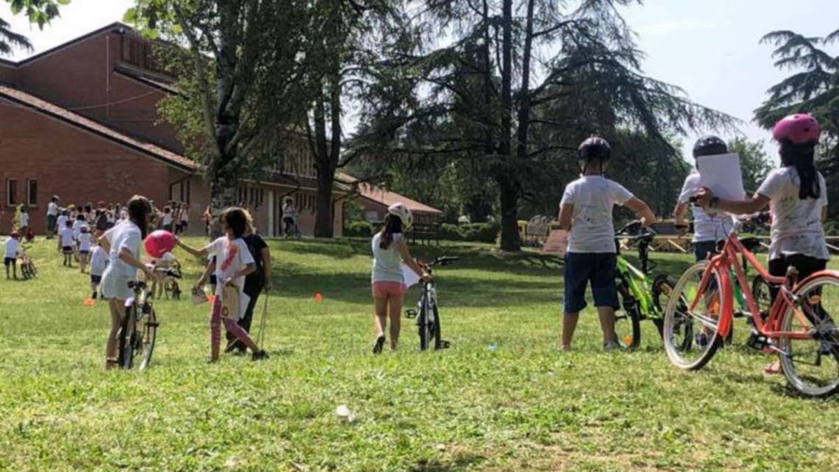 Imola, al via da settembre il bicibus nelle scuole