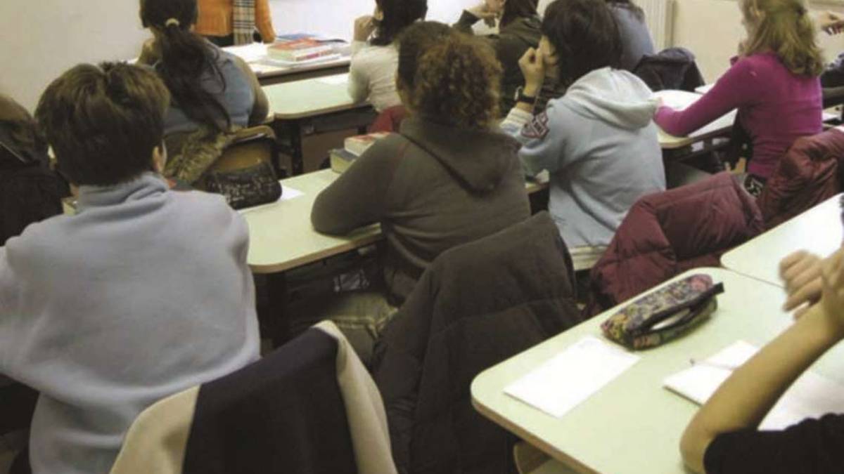 Riccione, boom di richieste di aiuto a scuola per la pandemia