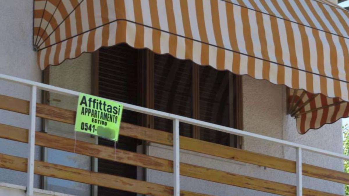 Rimini. Famiglia dopo un anno non trova una casa da affittare