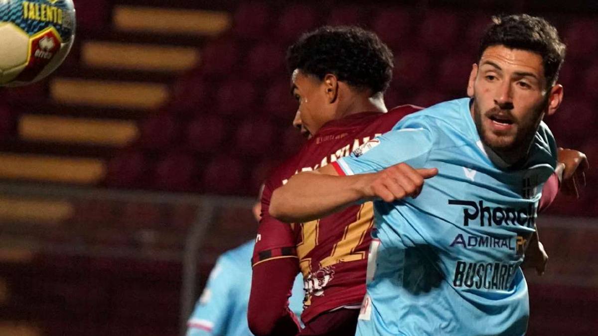 Calcio C, Tofanari ammette: Rimini poco brillante