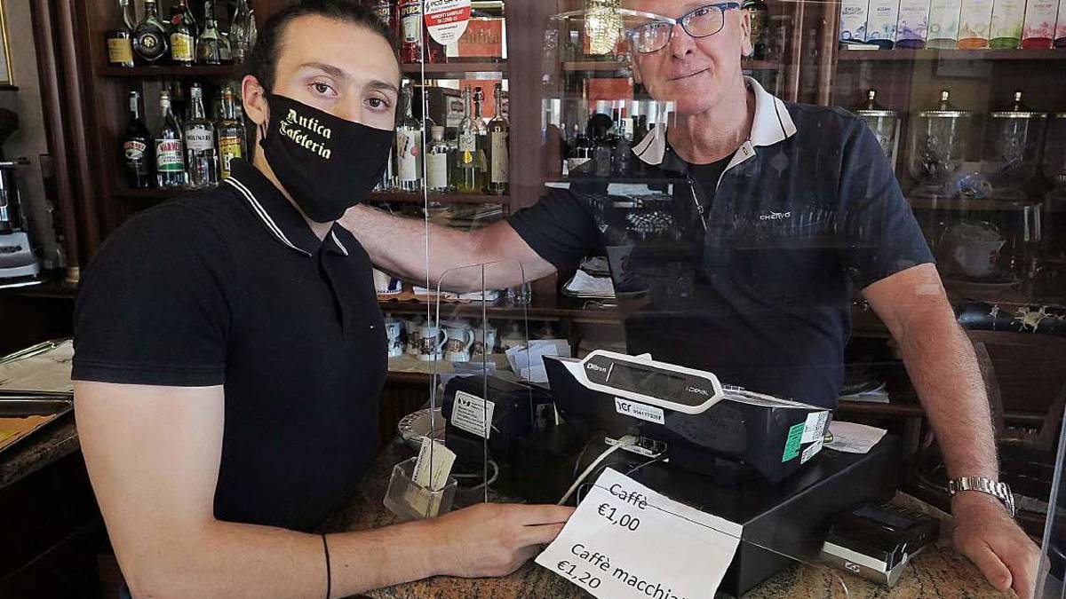 Rimini. Il caffè macchiato costa 20 centesimi in più