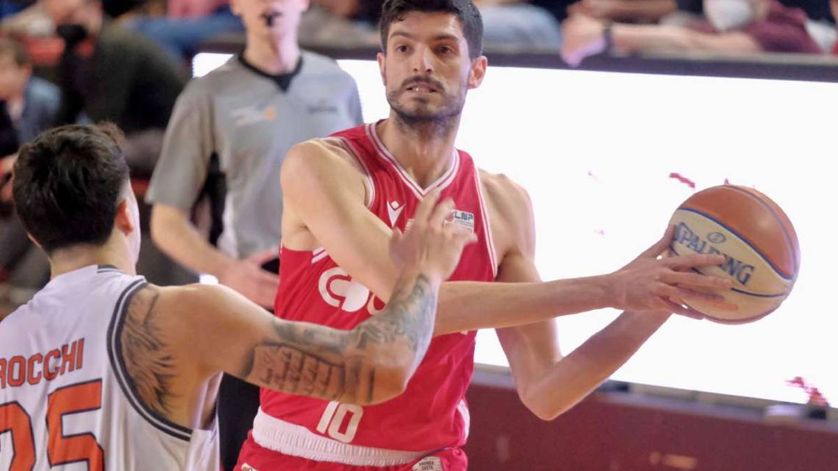 Basket B, l'Andrea Costa cerca la laurea in casa Luiss