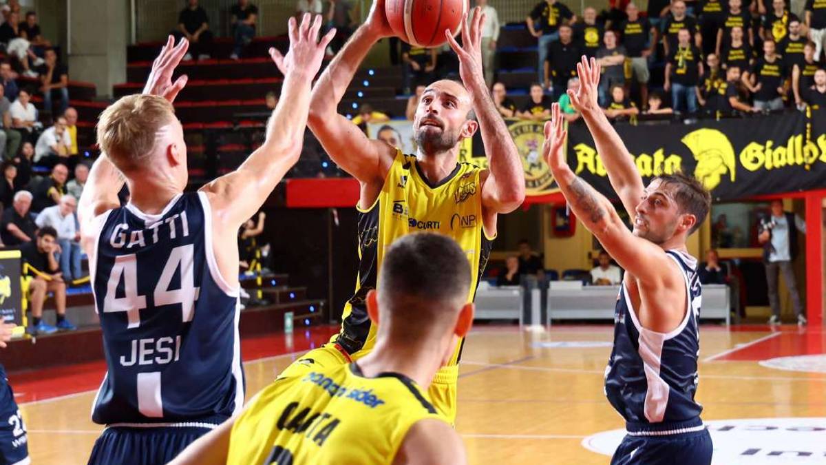 Basket B, Virtus sconfitta, ma promette comunque bene