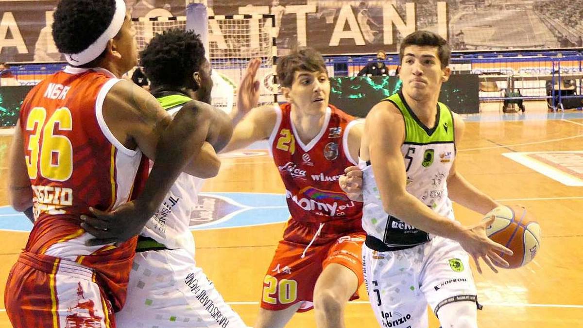 Basket B play-off, Rekico ko ma Bernareggio si può domare