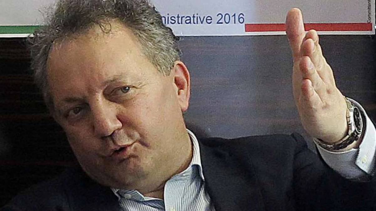 Pizzolante: Partiti indecenti sulle spiagge, fa bene Draghi