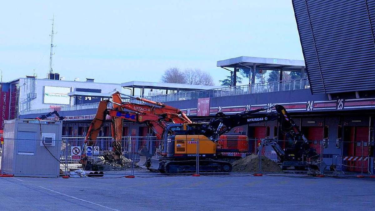 Autodromo Imola, lavori alla tribuna green della Tosa al via domani