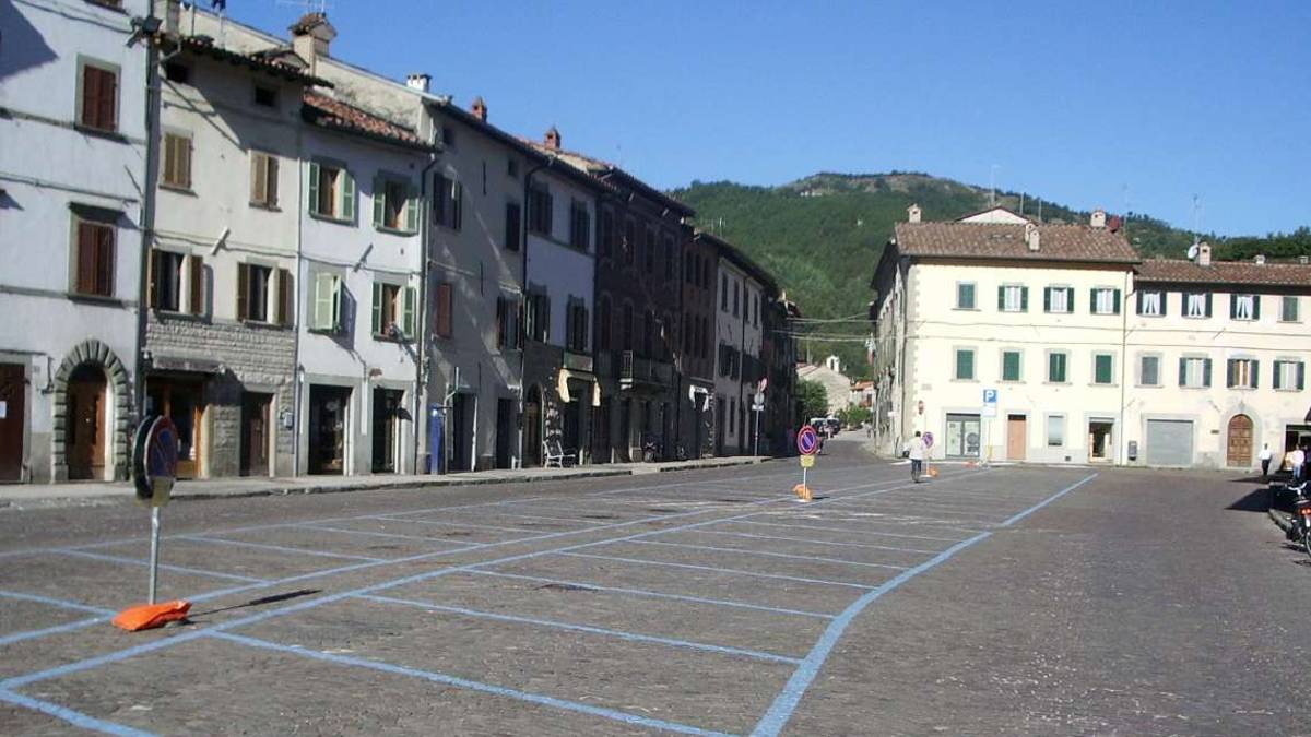 San Piero: petizione e proteste per cambiare nome alla piazza