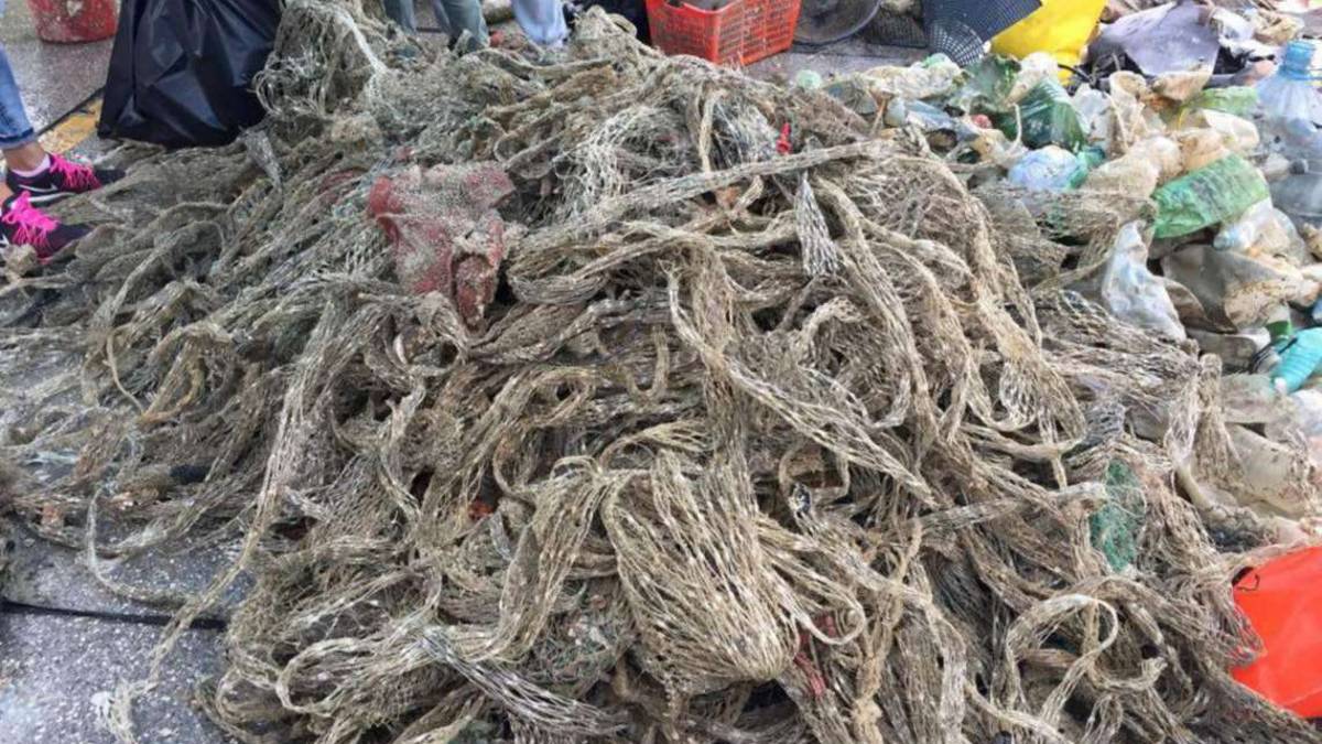 Un’onda sostenibile per liberare il Mediterraneo dalla plastica