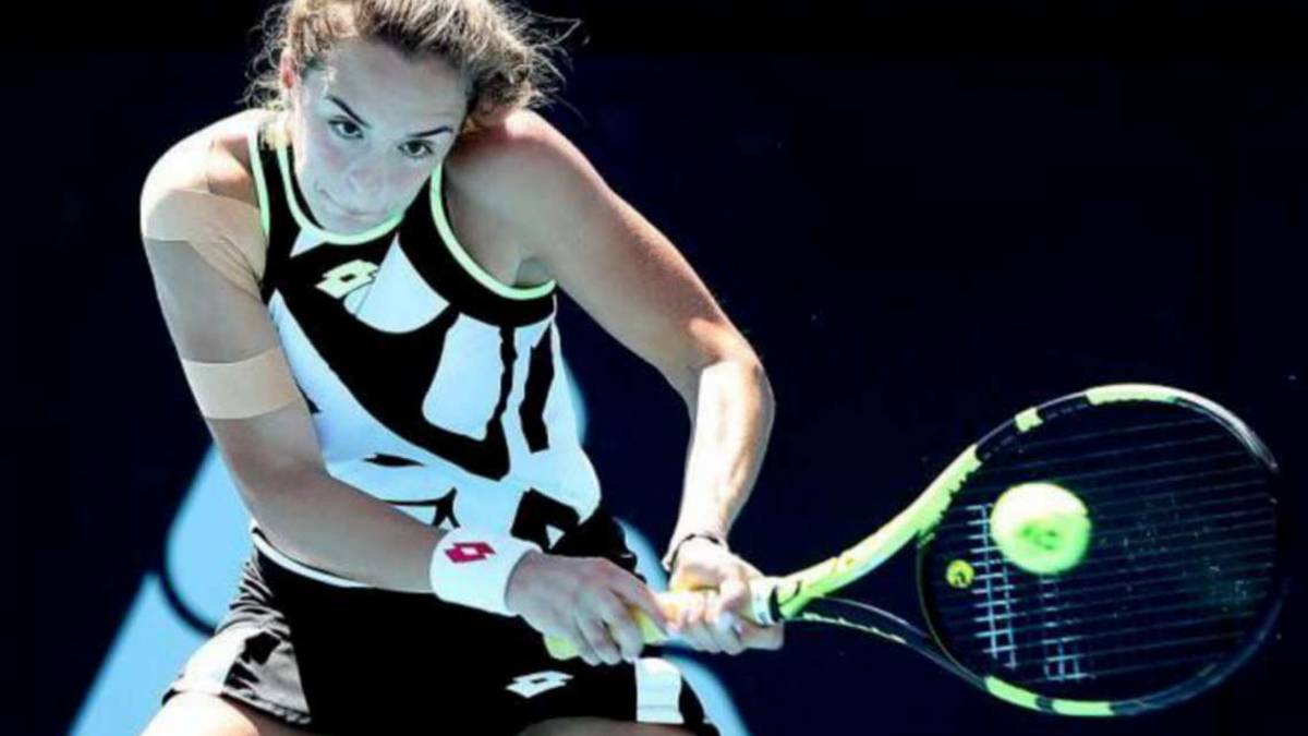 Tennis, ciclone Bronzetti agli Australian Open