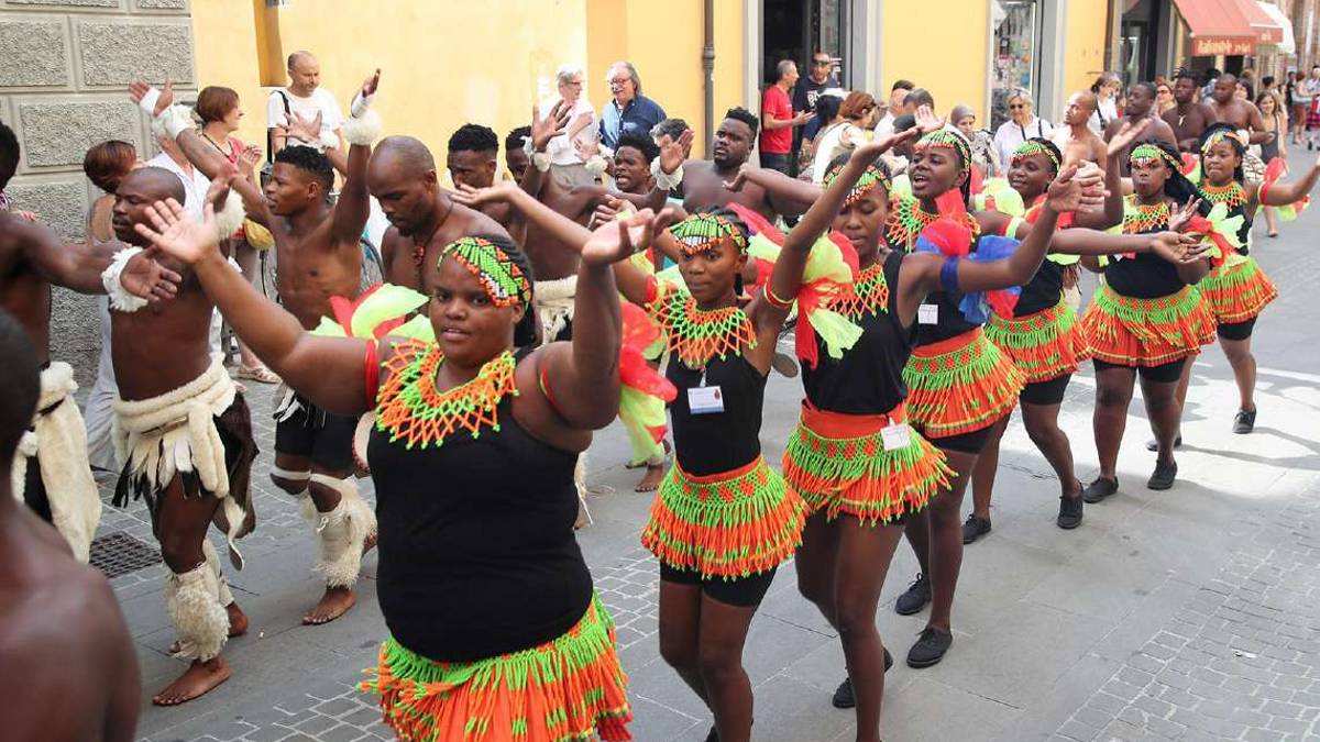 Imola, il Festival del Folclore torna a luglio in vera presenza