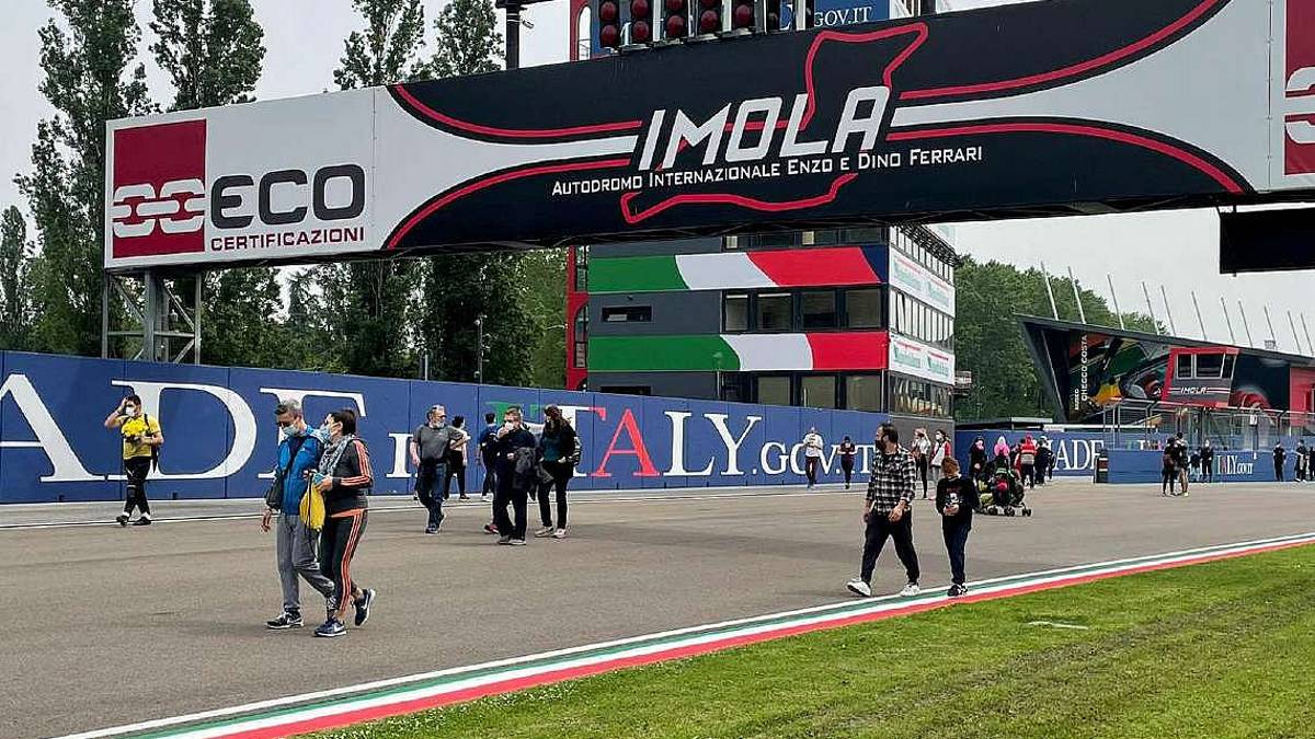 Imola, l'autodromo apre altri 20 giorni fino a settembre