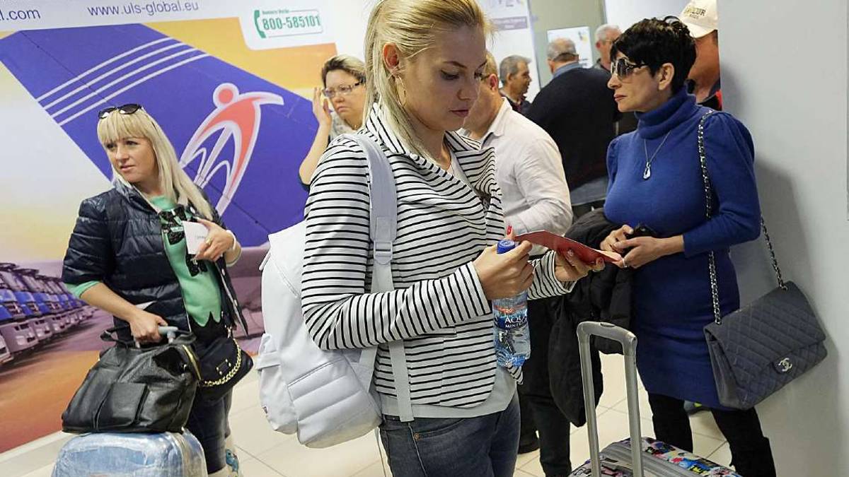 Turismo a Rimini, un'estate di grandi numeri: Aeroporto prioritari