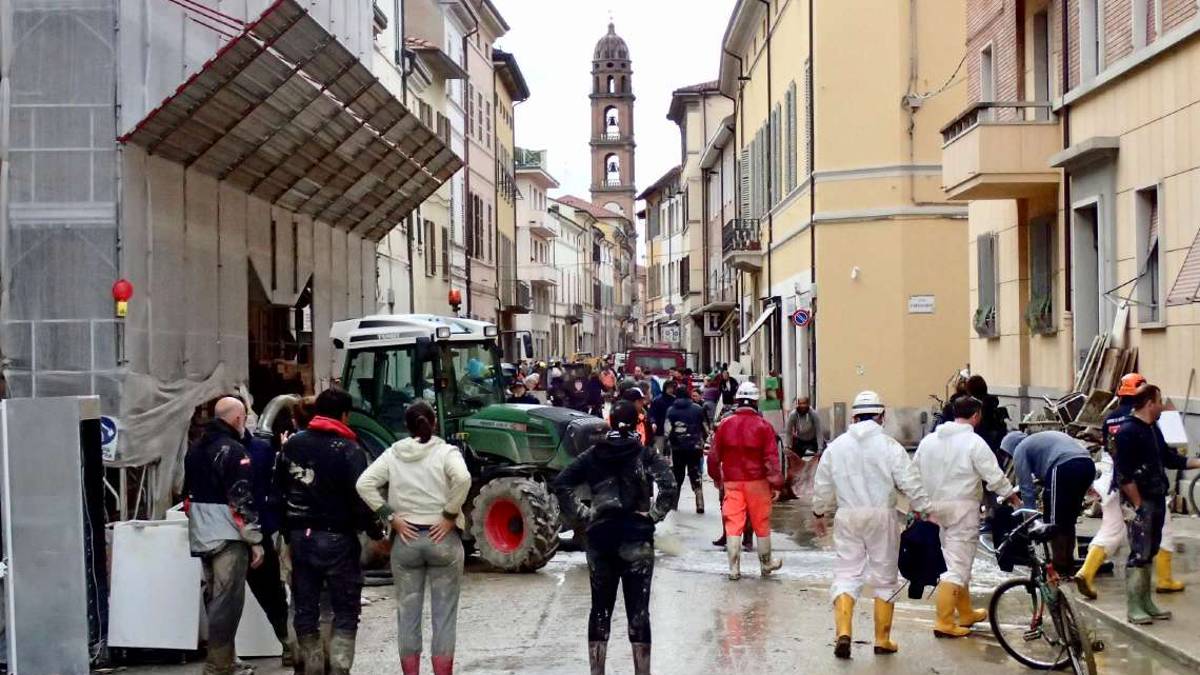 Faenza e l'angoscia per gli anziani che non rispondono all'appello