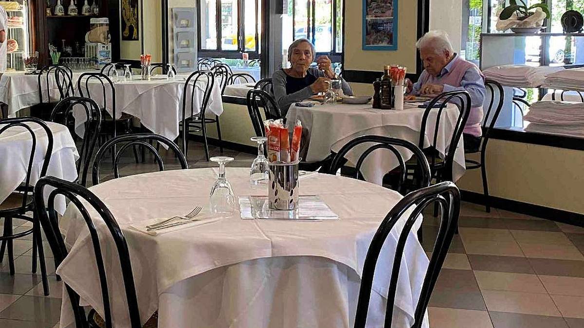 Il Green pass spaventa i ristoratori: Non siamo poliziotti