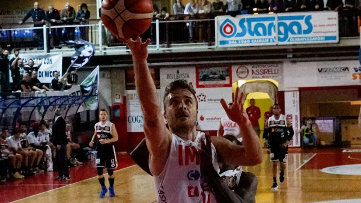 Basket B, Andrea Costa pronta a riabbracciare Alex Ranuzzi