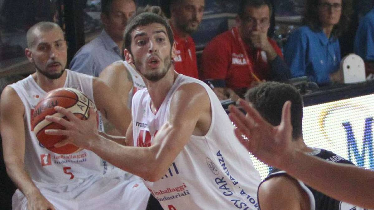 Basket B, colpo Tassinari per RivieraBanca