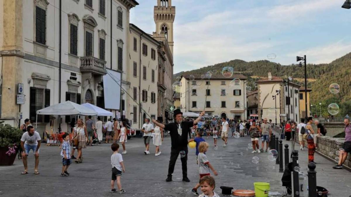 Santa Sofia, in oltre 8mila per i Buskers: Un successo, grazie anche al Green pass