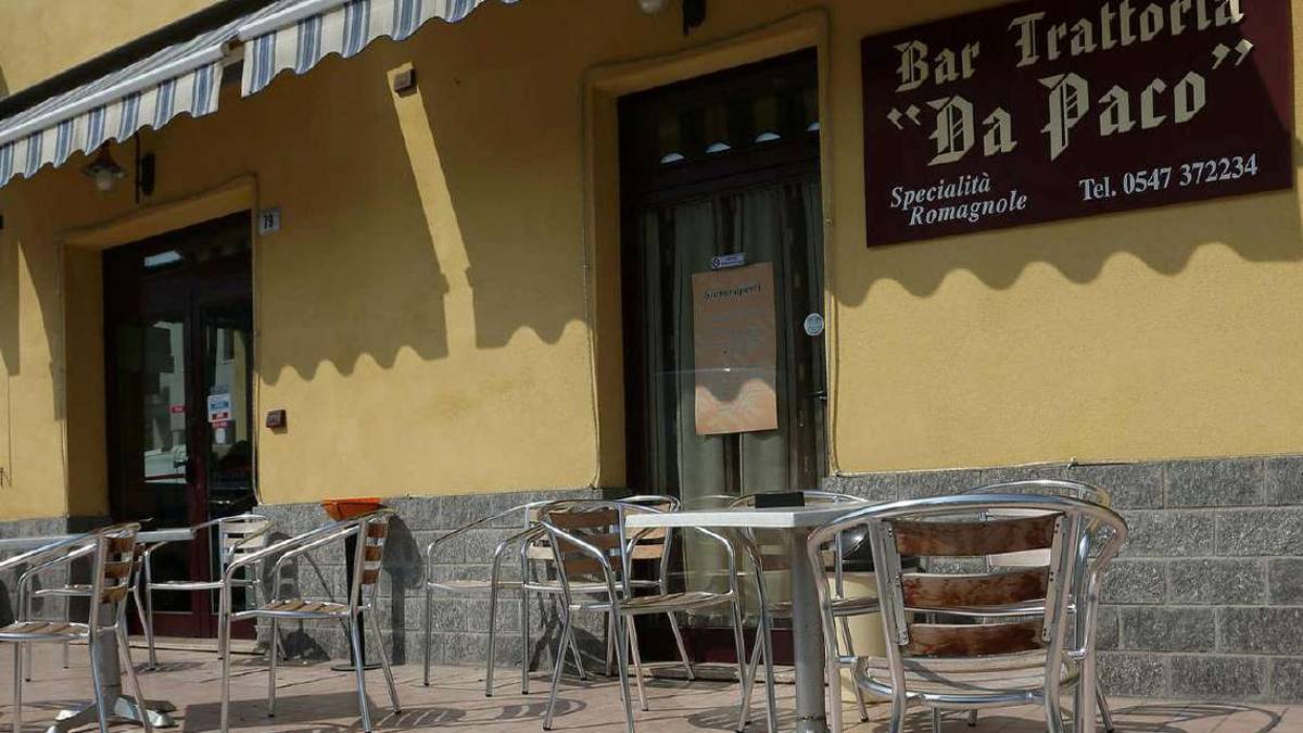 Cesena, focolaio Covid al ristorante: costretto a chiudere