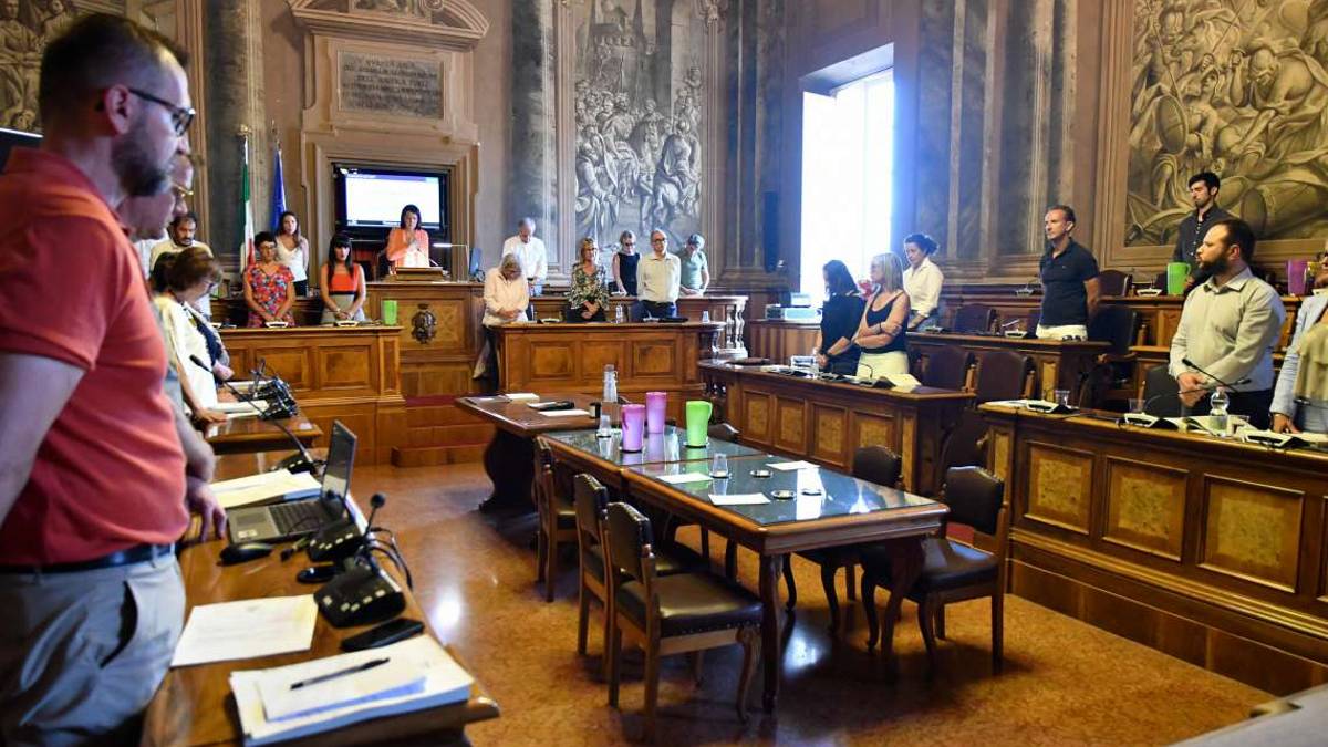 Forlì, consiglio comunale caldo sull'alluvione