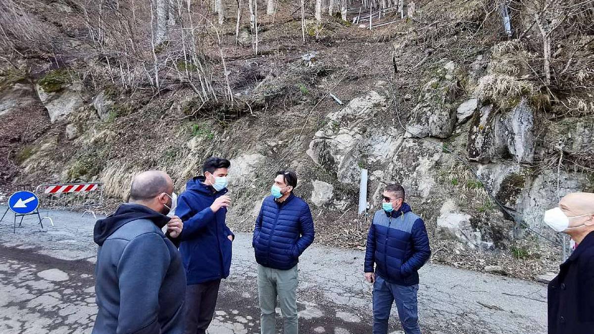 Il passo dei Mandrioli tra ritardi nei tempi e nodo mezzi pesanti