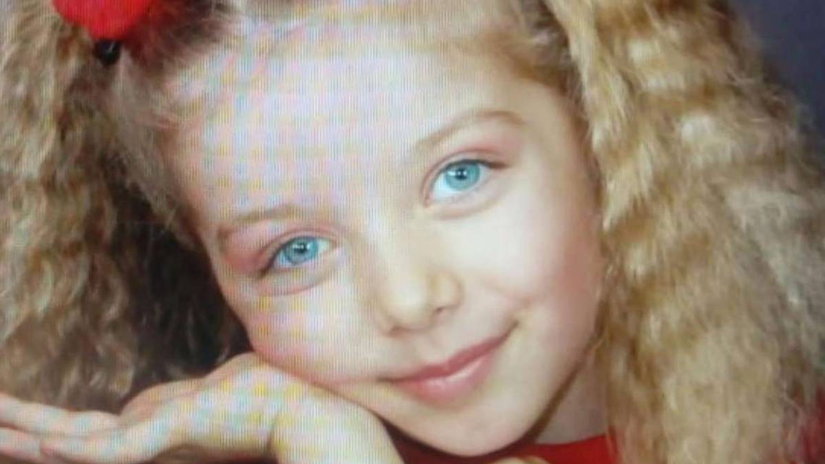 Lido di Classe, due indagati per la piccola Isabel morta in mare