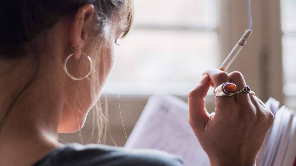 Fumare riduce l'effetto dei farmaci, anche del paracetamolo