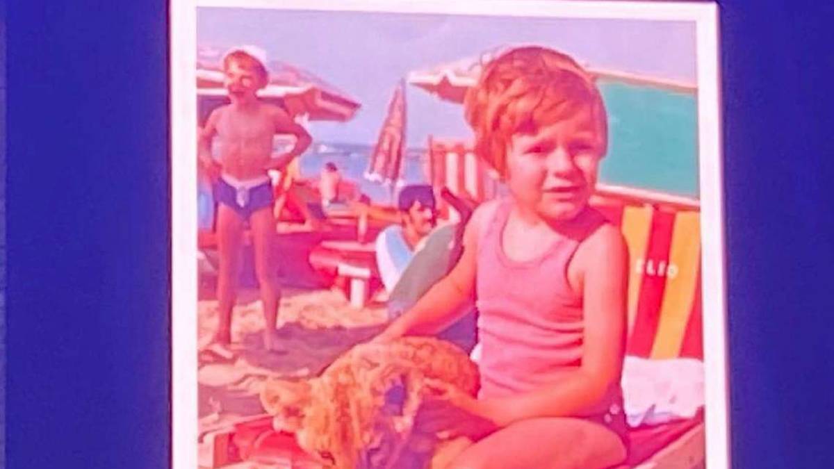 Max Pezzali: Le mie vacanze a Torre Pedrera col leoncino