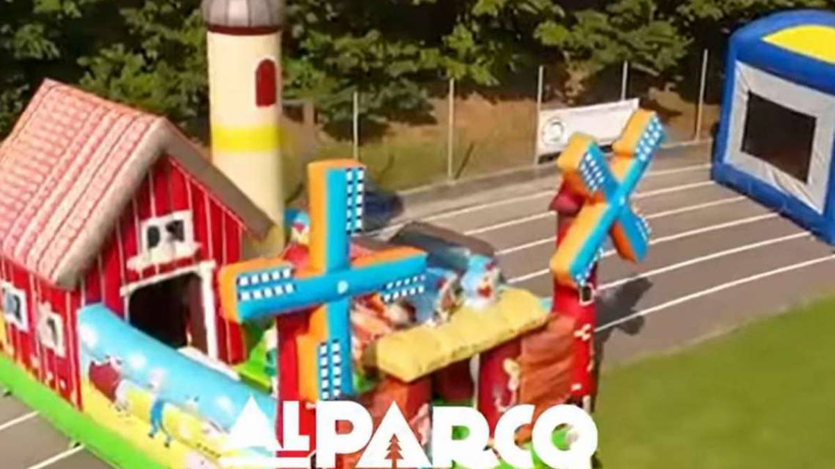 Imola, il villaggio dei gonfiabili più grande d'Italia alle Acque