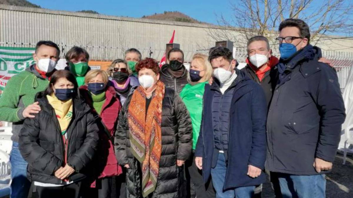 Oggi un corteo per tenere a Marradi la Fabbrica dei Marroni