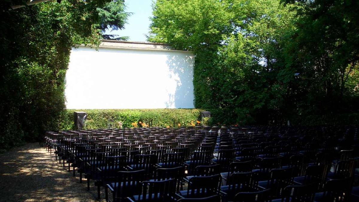 Forlì, domani riapre l'arena Eliseo