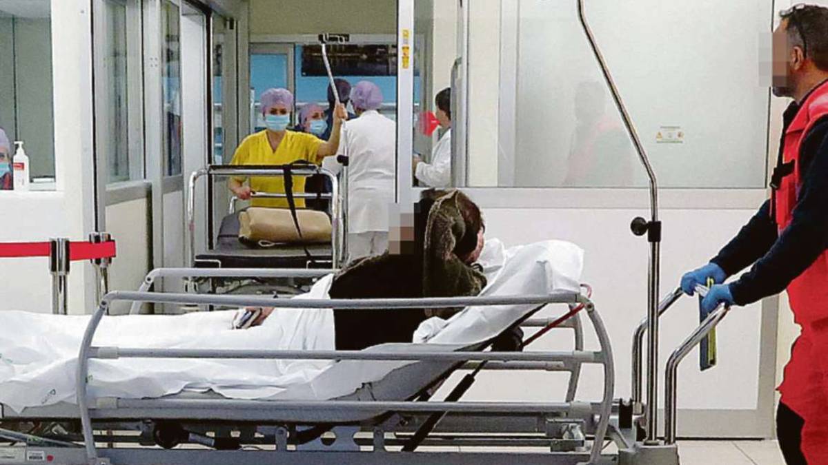 Rimini. Pronto soccorso, file di ore e pochi medici